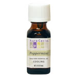 Peppermint Essential Oil  by Aura Cacia is a pure essential oil that cools the body and refreshes the mind and spirit. It originates from the United States and has a healing, renewing effect on the whole body..